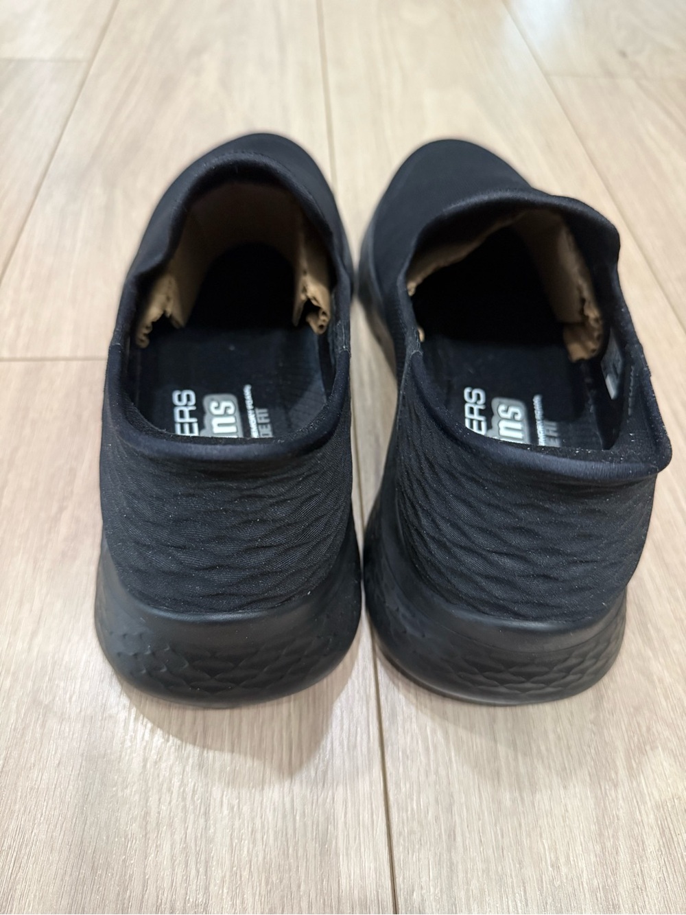 Skechers Men's Black Slip-On Mesh Loafers - Picture 4 of 5